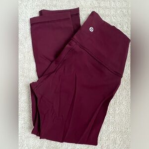 Lululemon Crop Size 4